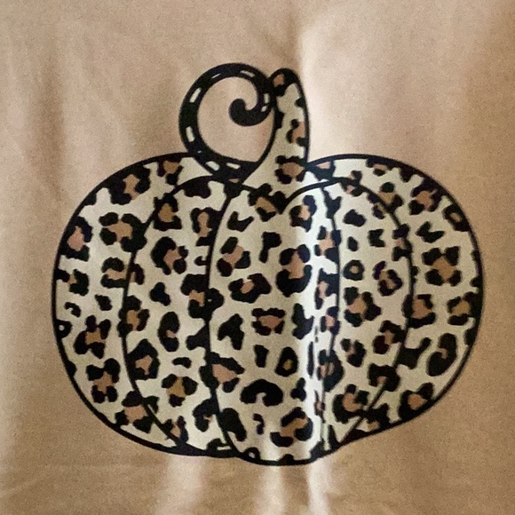 Fall sweatshirt - Picture 2 of 4